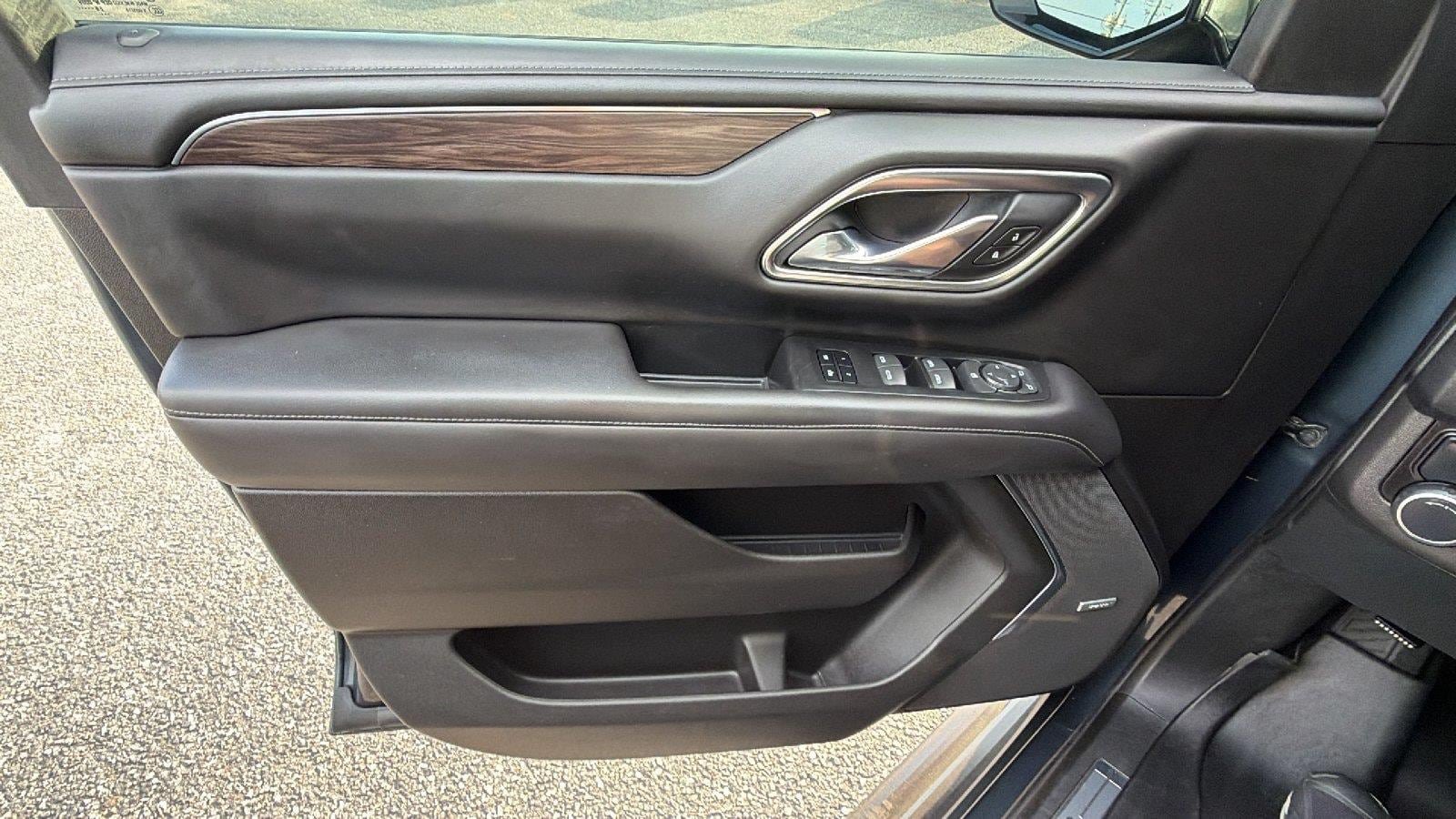 Used 2021 Chevrolet Tahoe LT RWD image 14