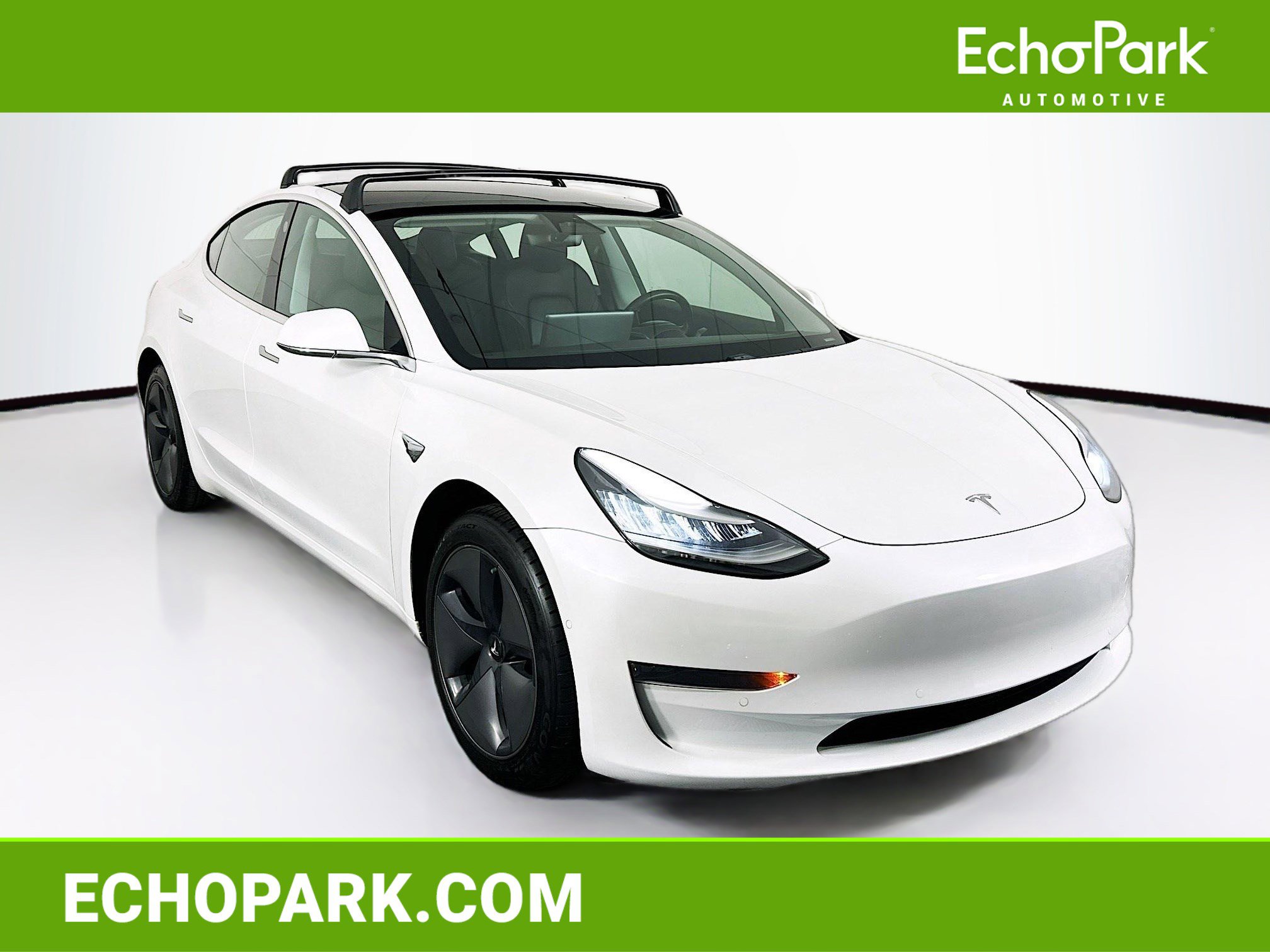 Used 2020 Tesla Model 3 Standard Range Plus image 1