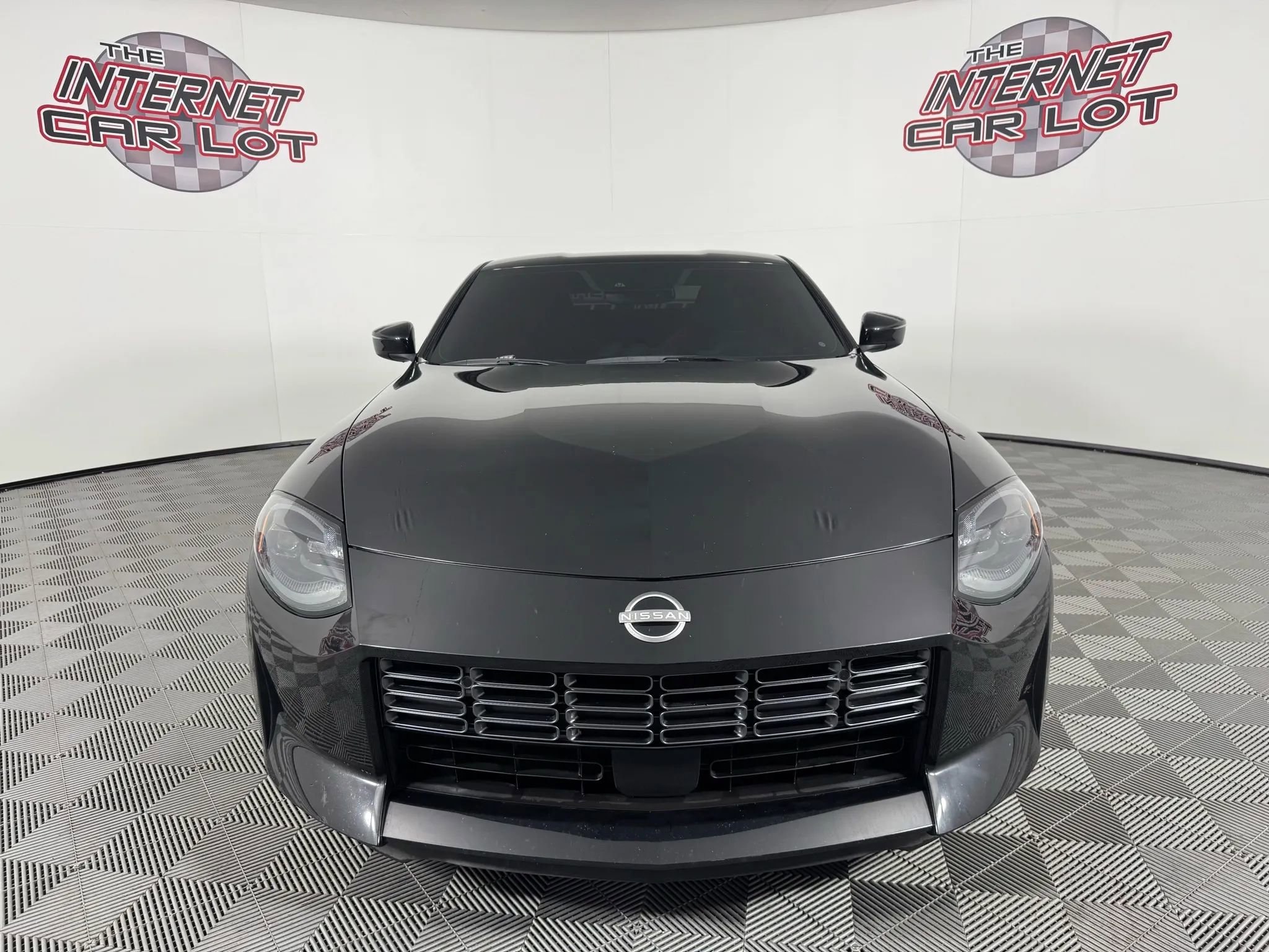 Used 2023 Nissan Z w/ Floor Mat Package (L93) image 2