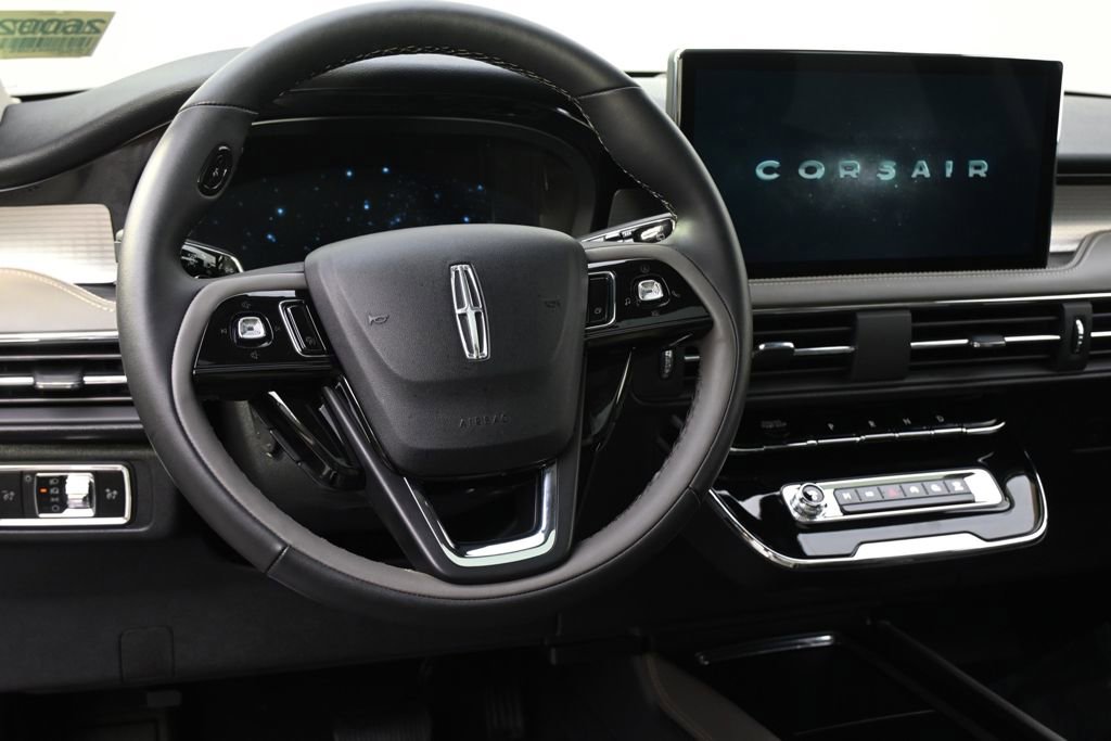 New 2026 Lincoln Corsair Premiere image 12