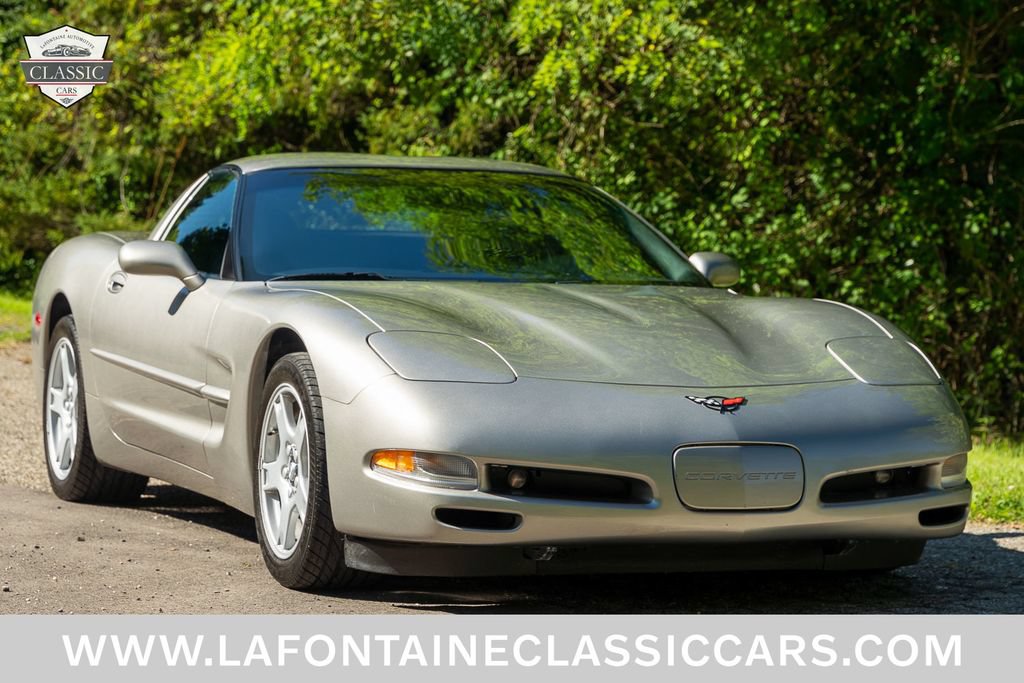 Used 1999 Chevrolet Corvette Coupe RWD image 69