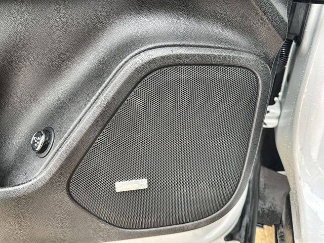 Used 2022 Chevrolet Blazer Premier w/ Enhanced Convenience Package FWD image 23