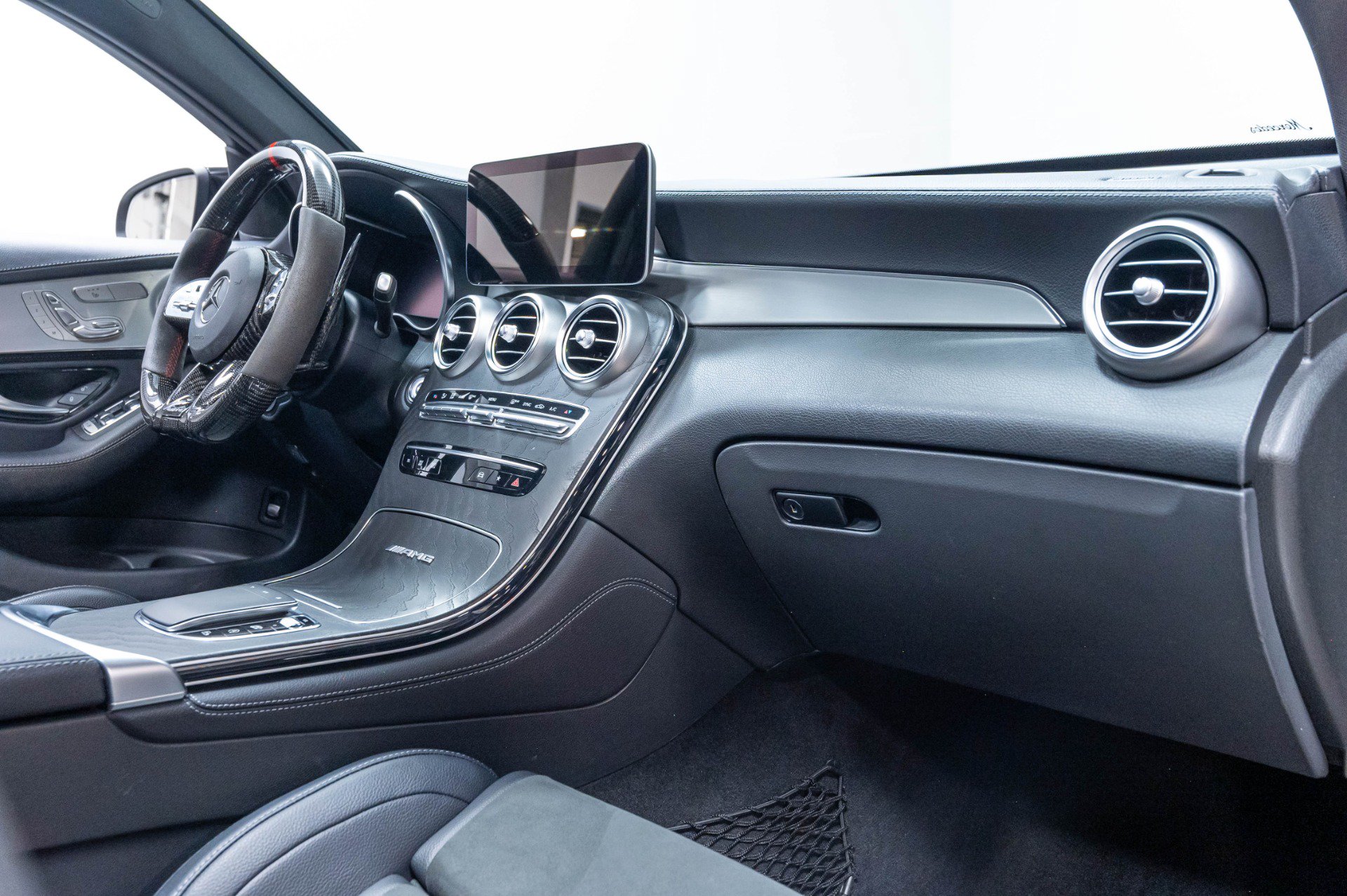 Used 2020 Mercedes-Benz GLC 63 AMG 4MATIC Coupe image 37