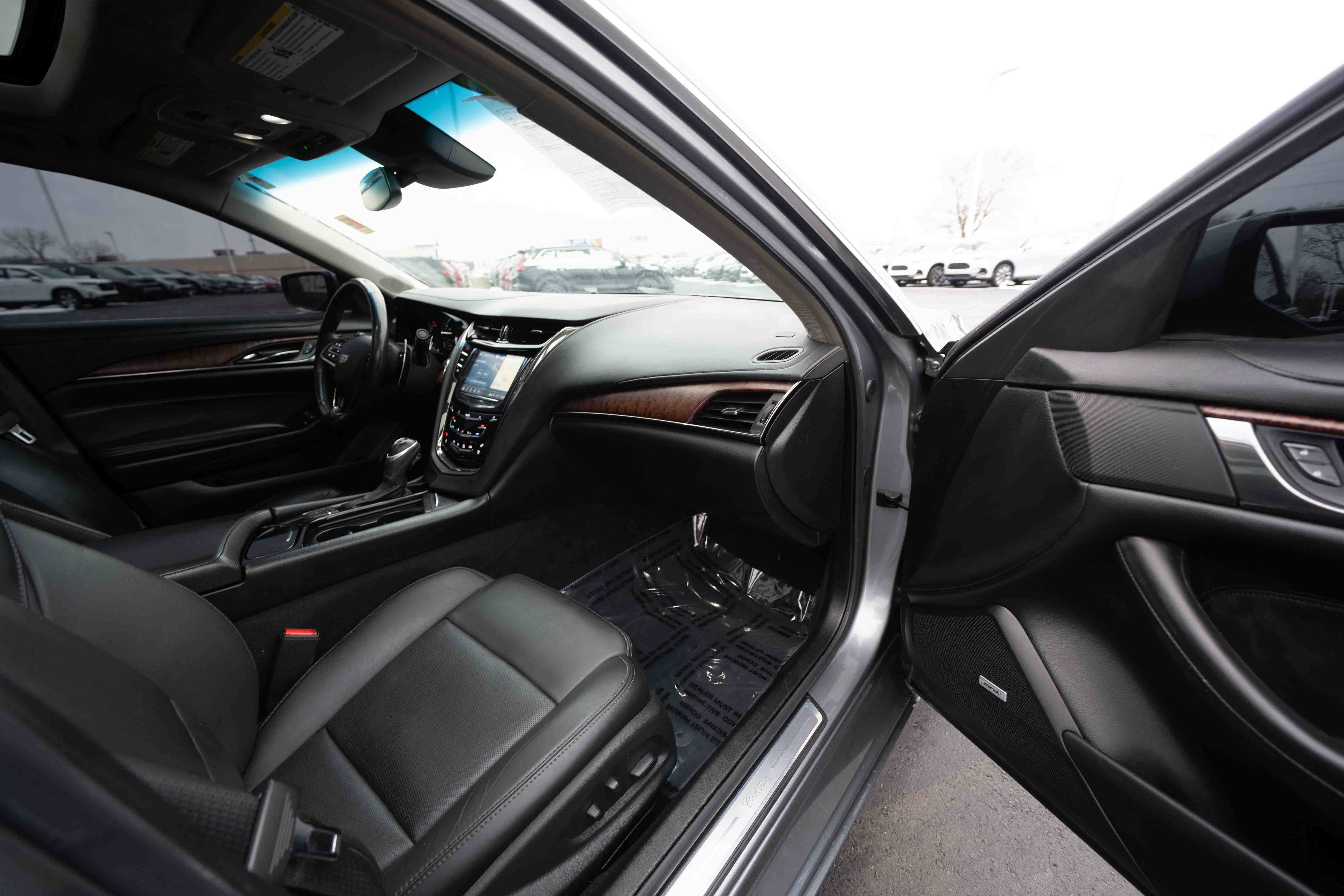 Used 2019 Cadillac CTS Luxury image 25