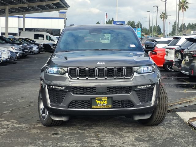 New 2026 Jeep Grand Cherokee Limited AWD/4WD image 2