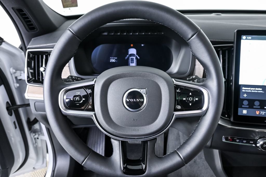 Certified 2025 Volvo XC90 B6 Core w/ Climate Package image 10