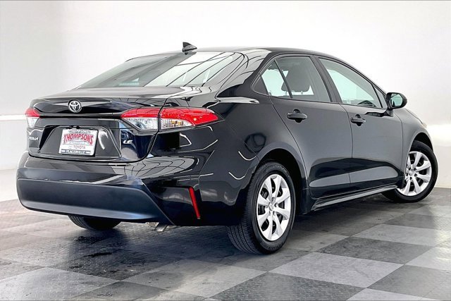 Used 2024 Toyota Corolla LE image 13