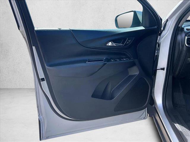 Used 2020 Chevrolet Equinox LT image 17