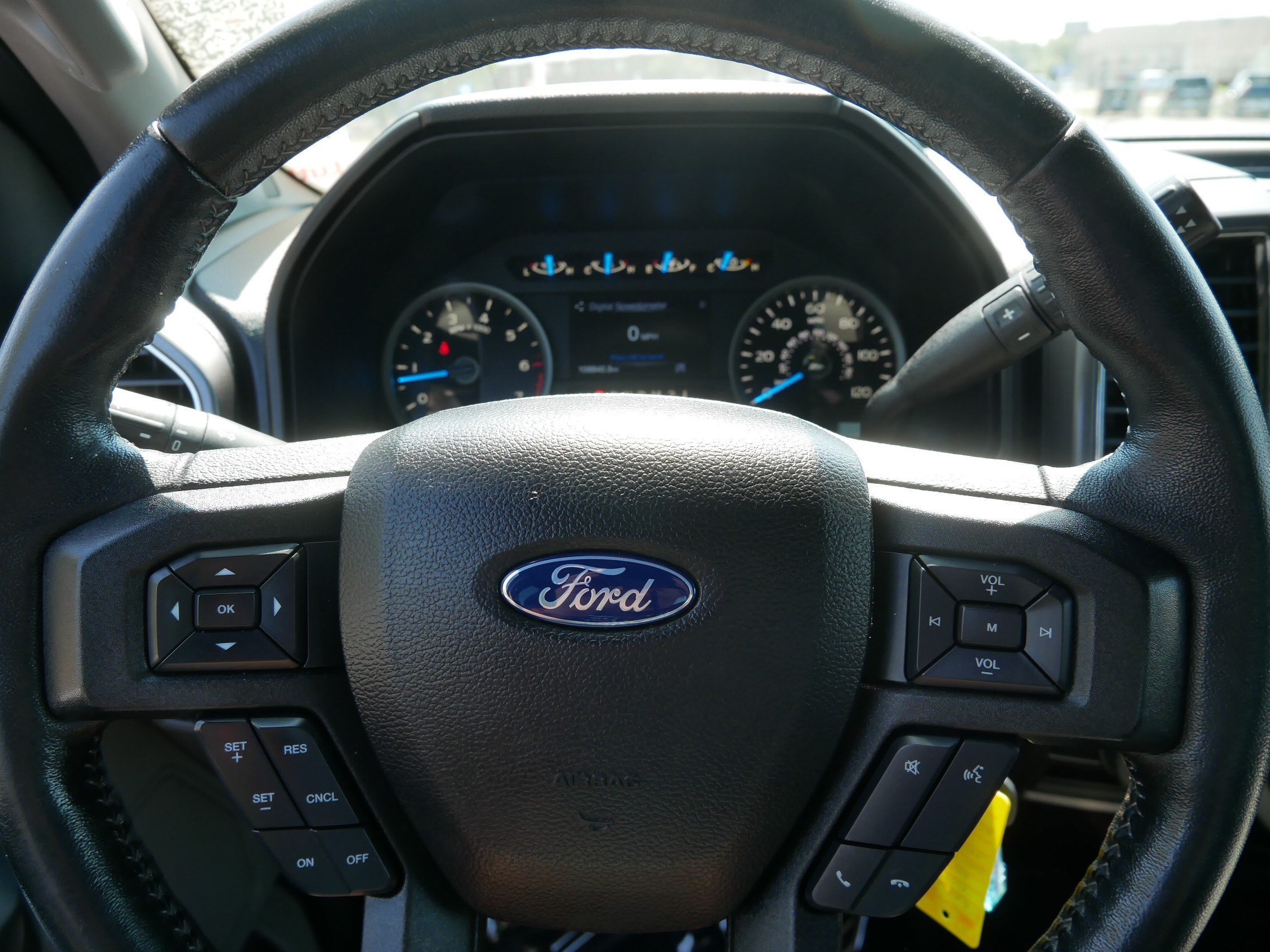 Used 2017 Ford F150 XLT w/ Equipment Group 301A Mid AWD/4WD image 25