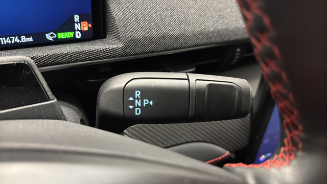 Used 2025 Ford Mustang Mach-E Premium w/ Sport Appearance Package AWD/4WD image 18