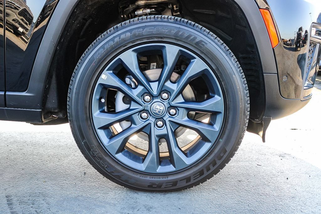 New 2026 Jeep Grand Cherokee Limited AWD/4WD image 11
