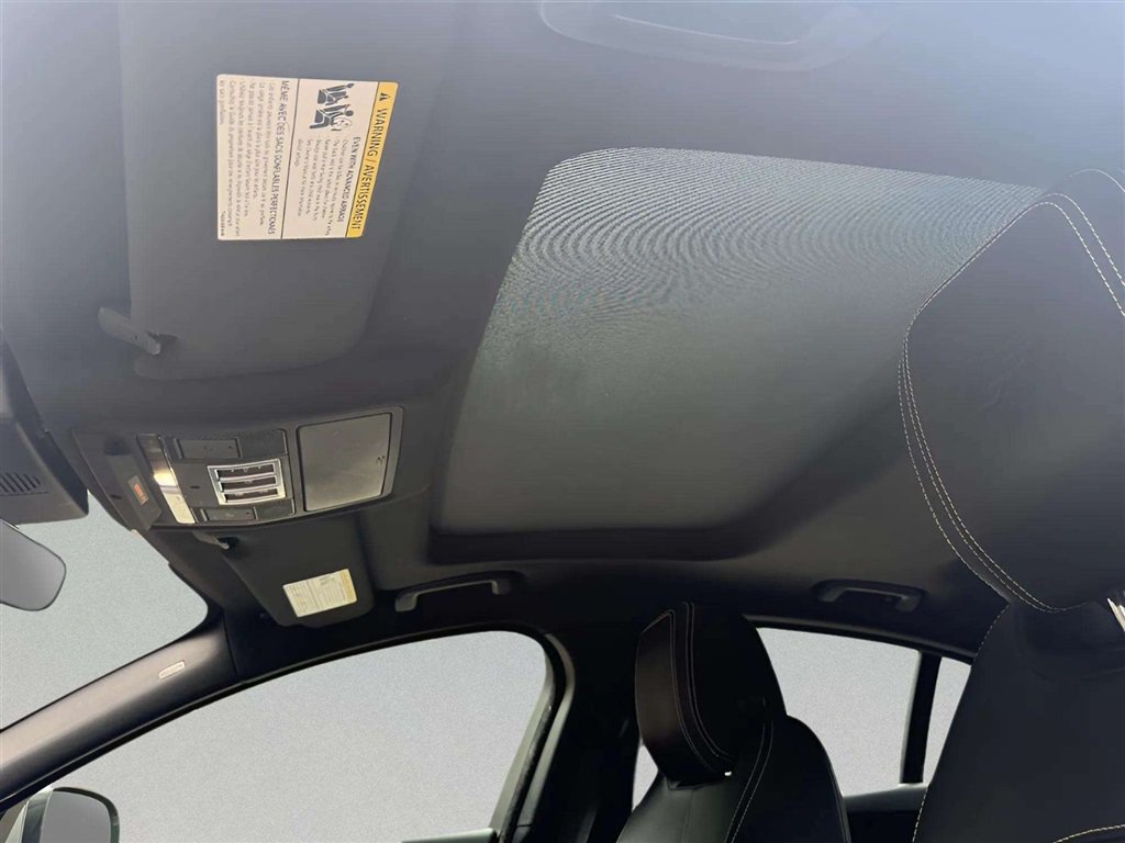 Used 2019 Jaguar XE S RWD image 15