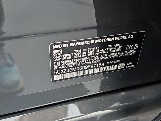 Used 2024 BMW X7 xDrive40i w/ M Sport Package image 40