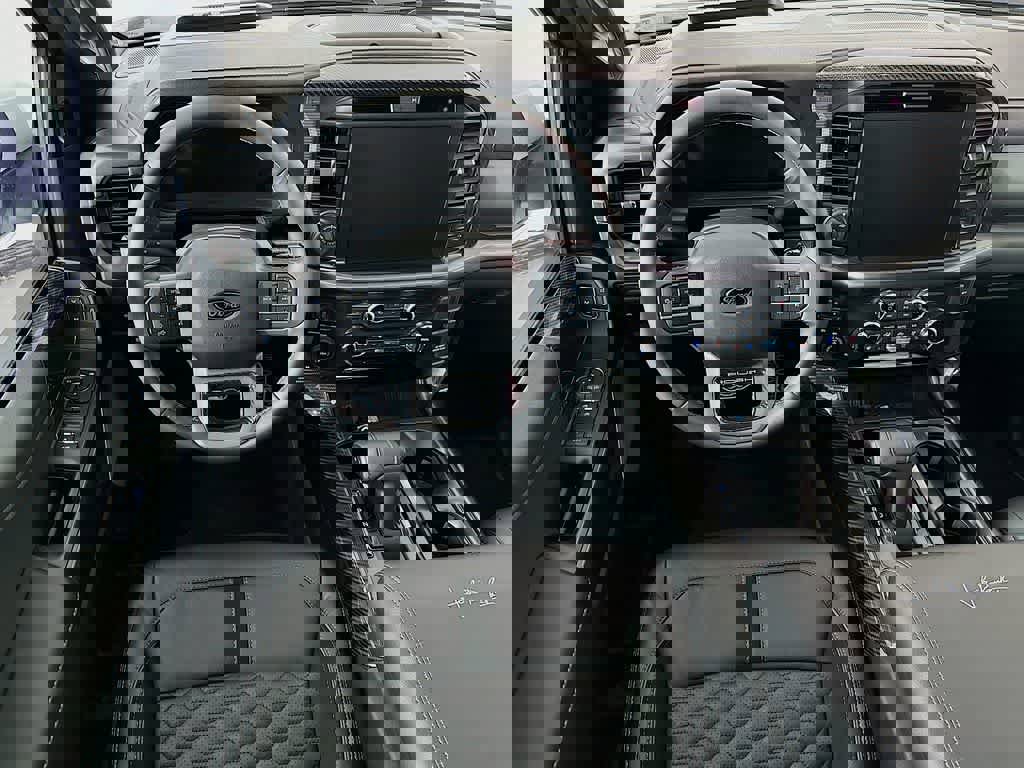 New 2025 Ford F150 Lariat w/ Equipment Group 502A High image 10