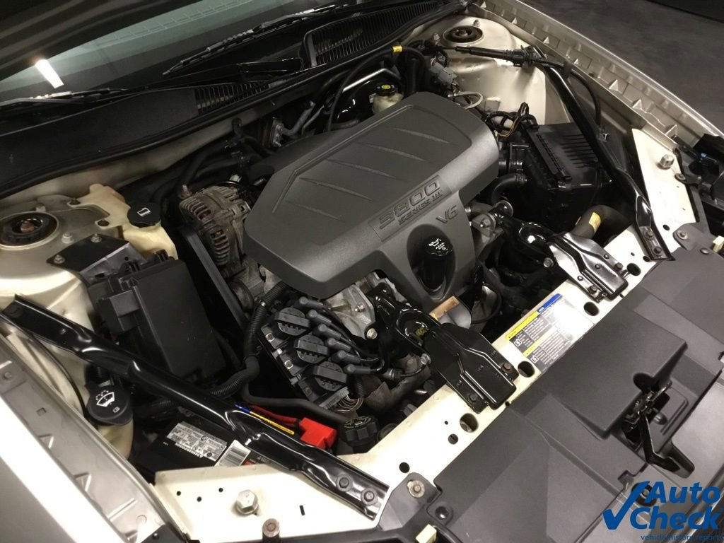 Used 2007 Buick LaCrosse CX image 39