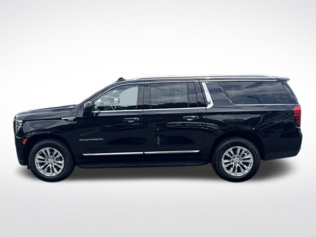 Used 2024 GMC Yukon XL SLT AWD/4WD image 5