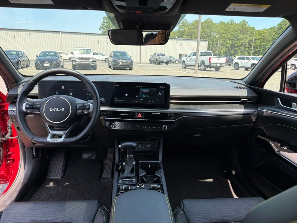 Certified 2025 Kia K5 GT w/ GT1 Package FWD image 8