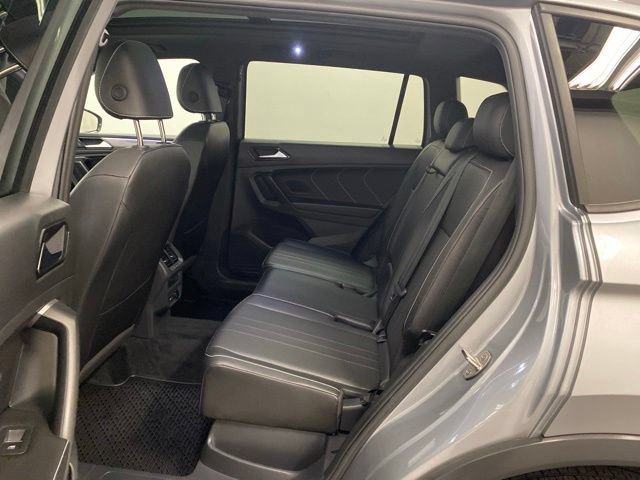 Used 2024 Volkswagen Tiguan SE R-Line AWD/4WD image 21