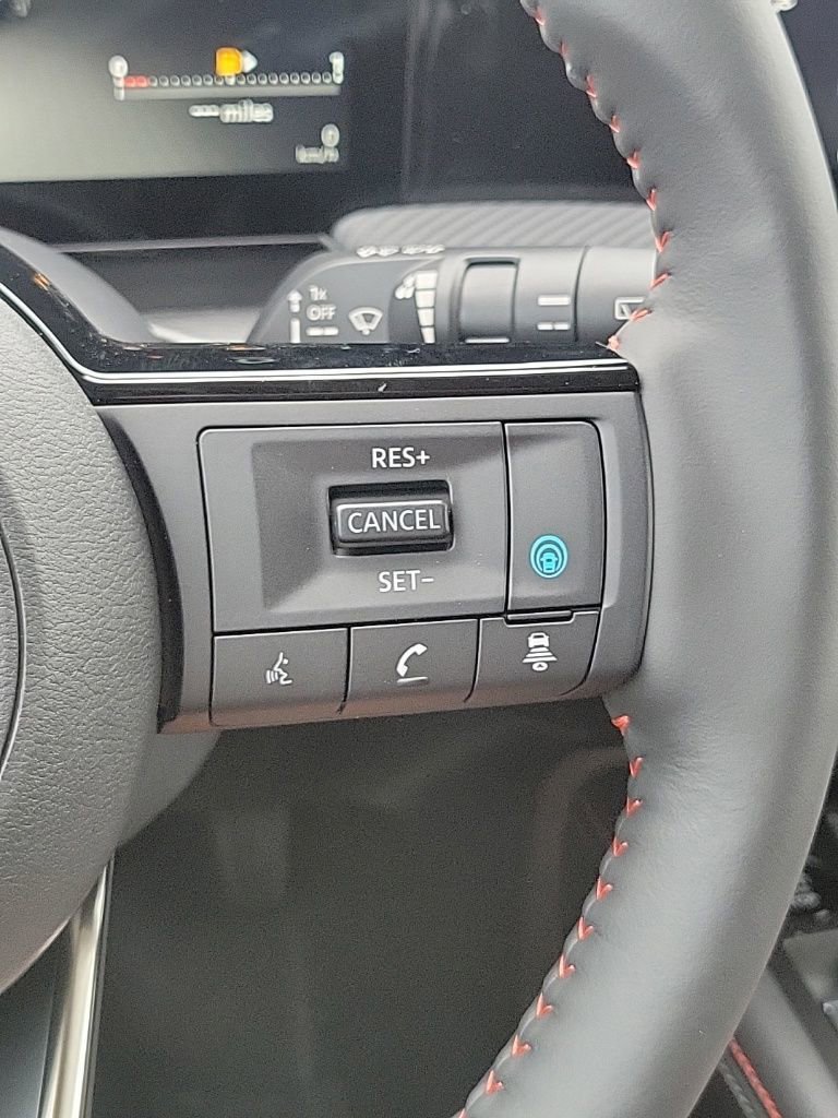 New 2026 Nissan Kicks SR w/ SR Premium Package image 28