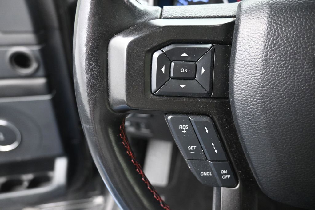 Used 2019 Ford Expedition Limited w/ Equipment Group 303A RWD image 29