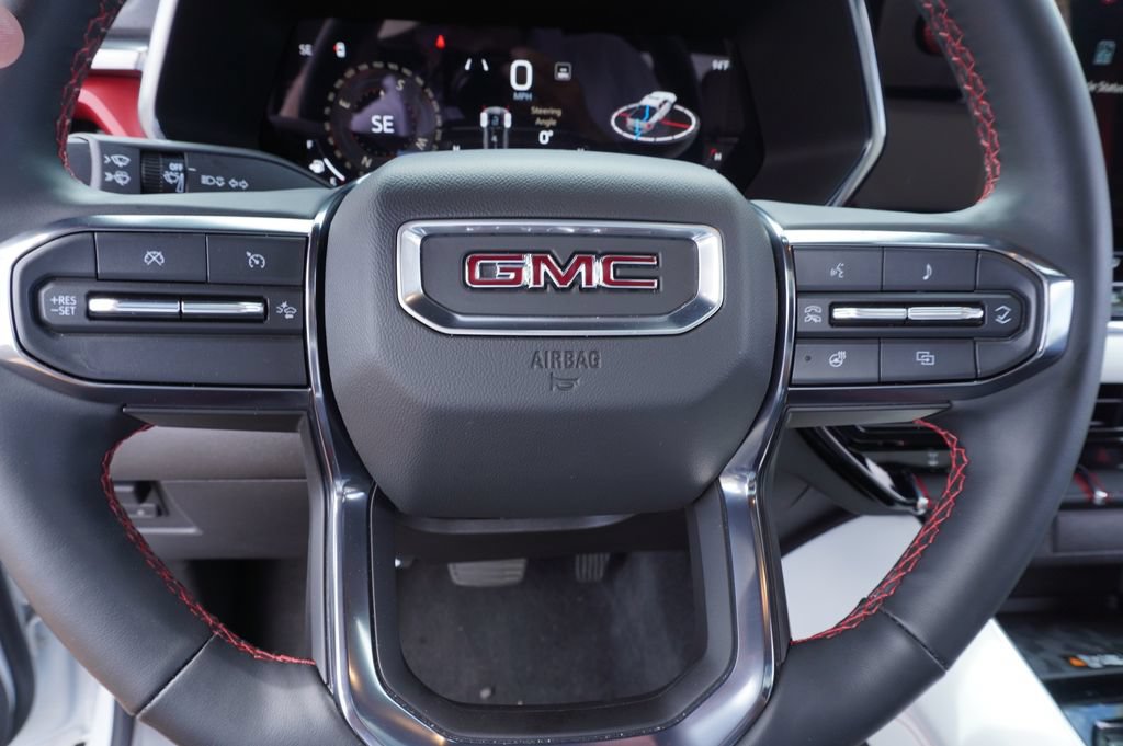 Used 2024 GMC Canyon AT4X AWD/4WD image 19