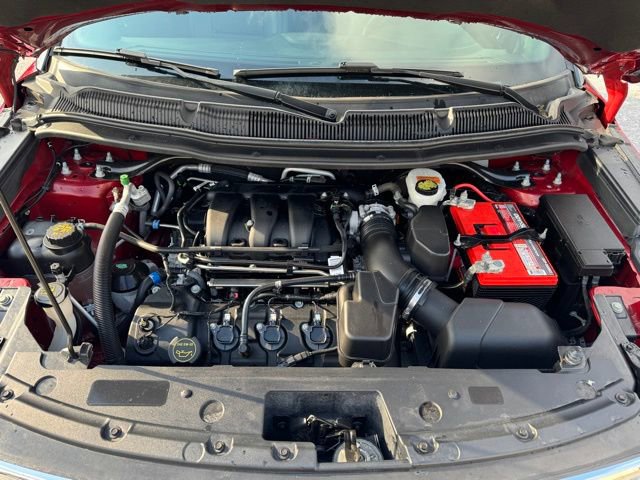 Used 2019 Ford Explorer XLT w/ Equipment Group 202A image 31