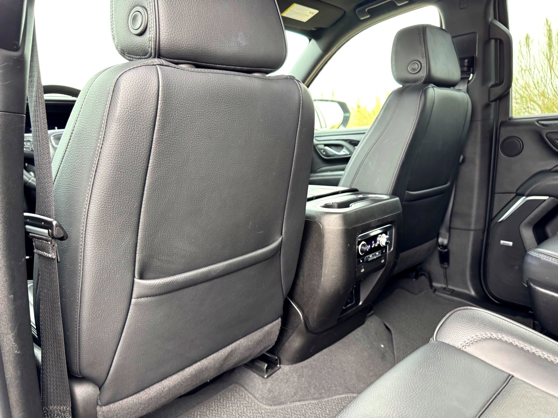 Used 2024 GMC Yukon Denali image 21