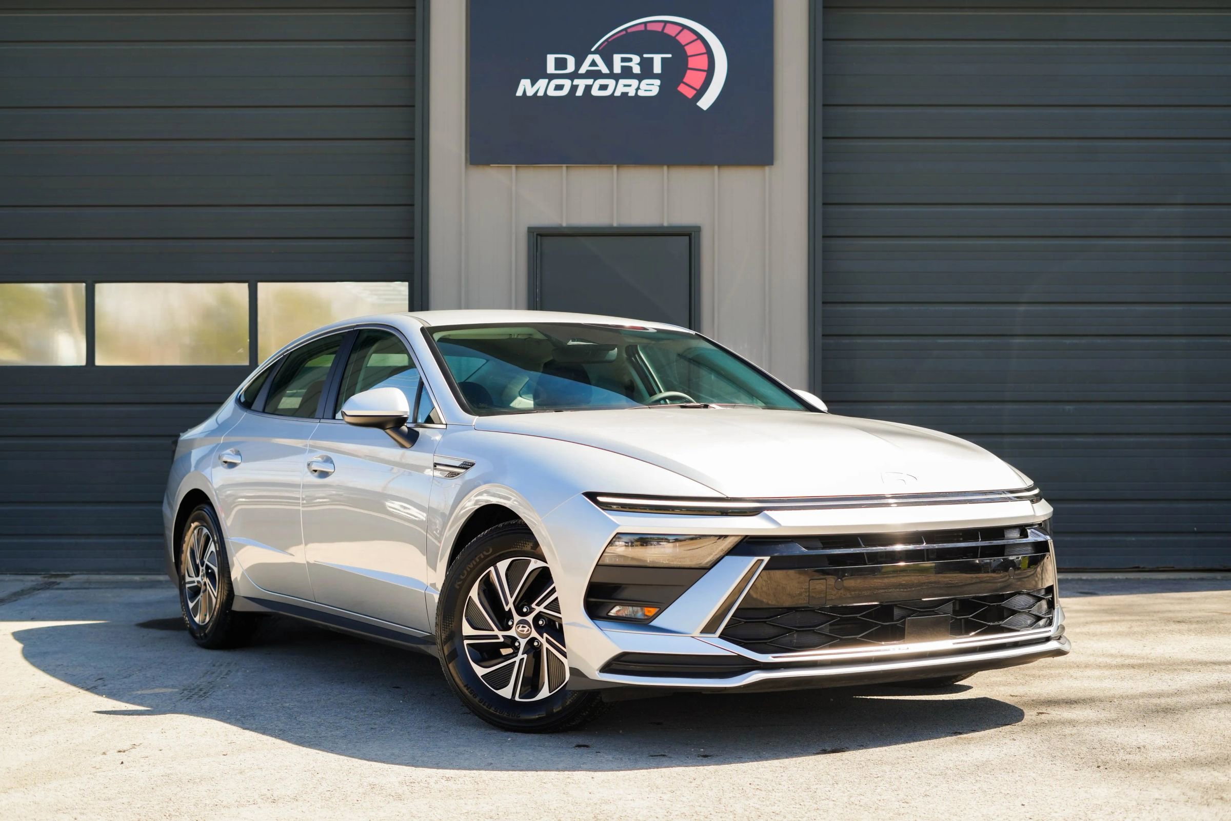 Used 2026 Hyundai Sonata Blue image 1