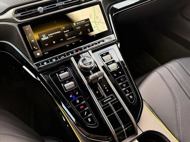 New 2026 Aston Martin V8 Vantage Coupe image 20