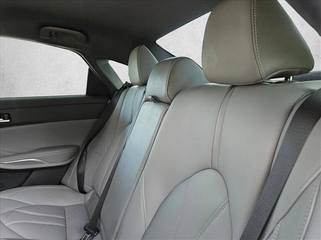 Used 2019 Toyota Avalon XLE FWD image 14