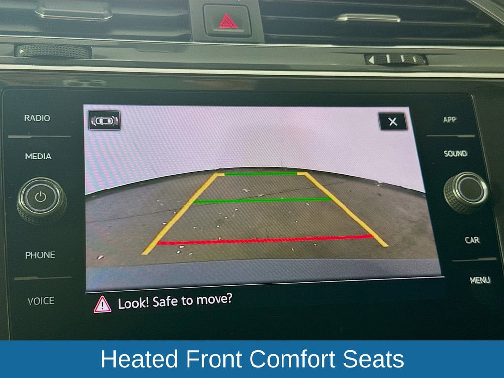 Used 2021 Volkswagen Tiguan SE image 16