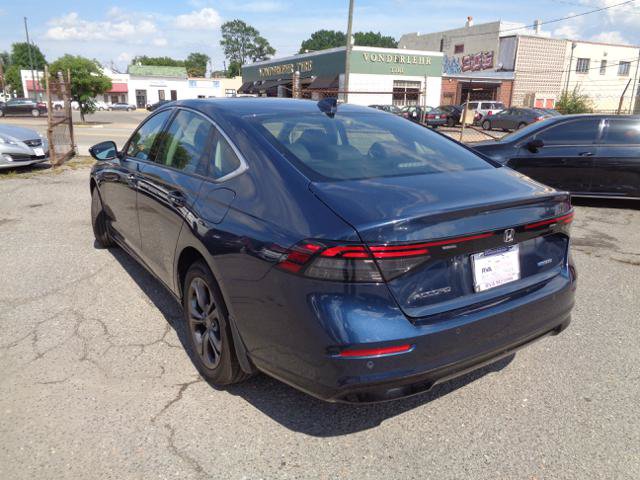 Used 2025 Honda Accord EX-L image 13