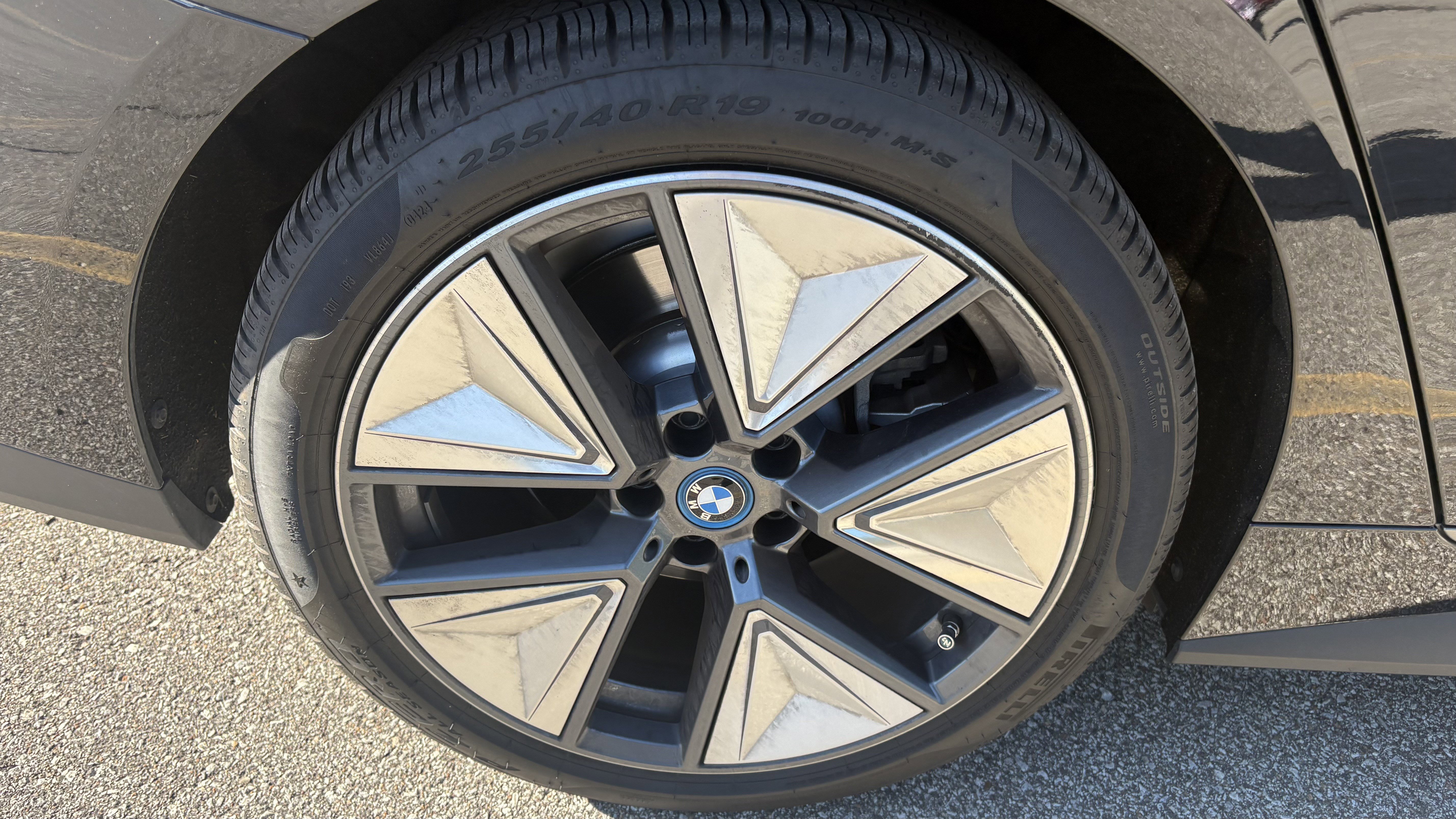 Certified 2024 BMW i4 eDrive40 w/ Premium Package RWD image 14