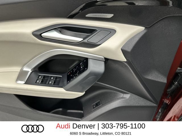 Used 2025 Audi Q5 Premium w/ Premium Plus AWD/4WD image 13