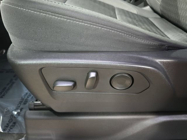 Used 2023 Chevrolet Silverado 1500 LT image 31
