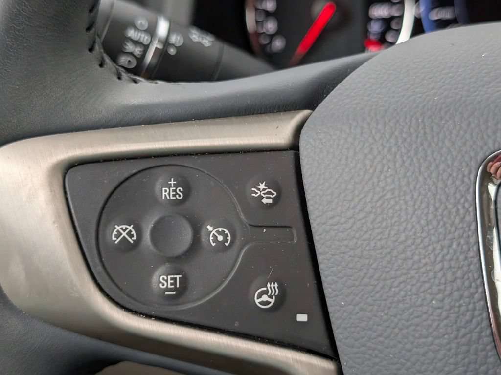 Used 2022 GMC Acadia Denali w/ Denali Technology Package FWD image 22