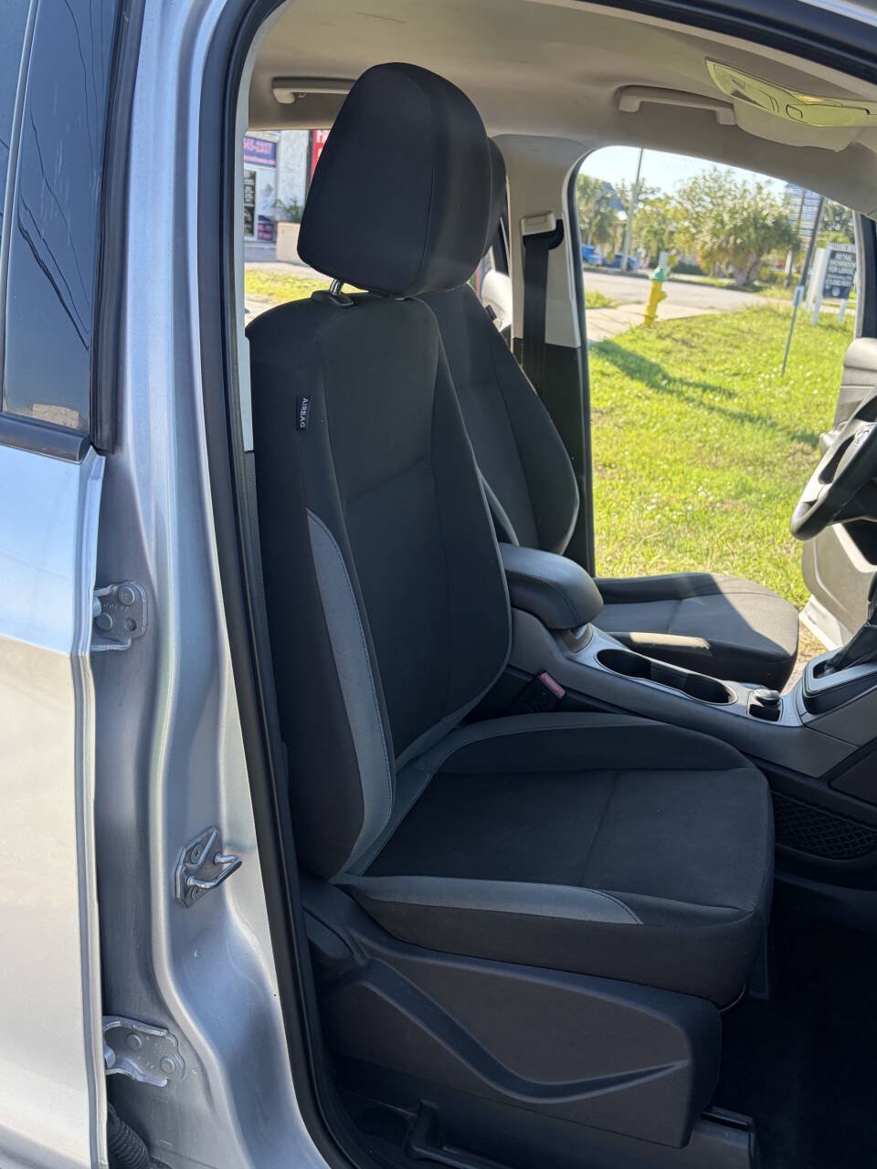 Used 2015 Ford Escape S FWD image 8