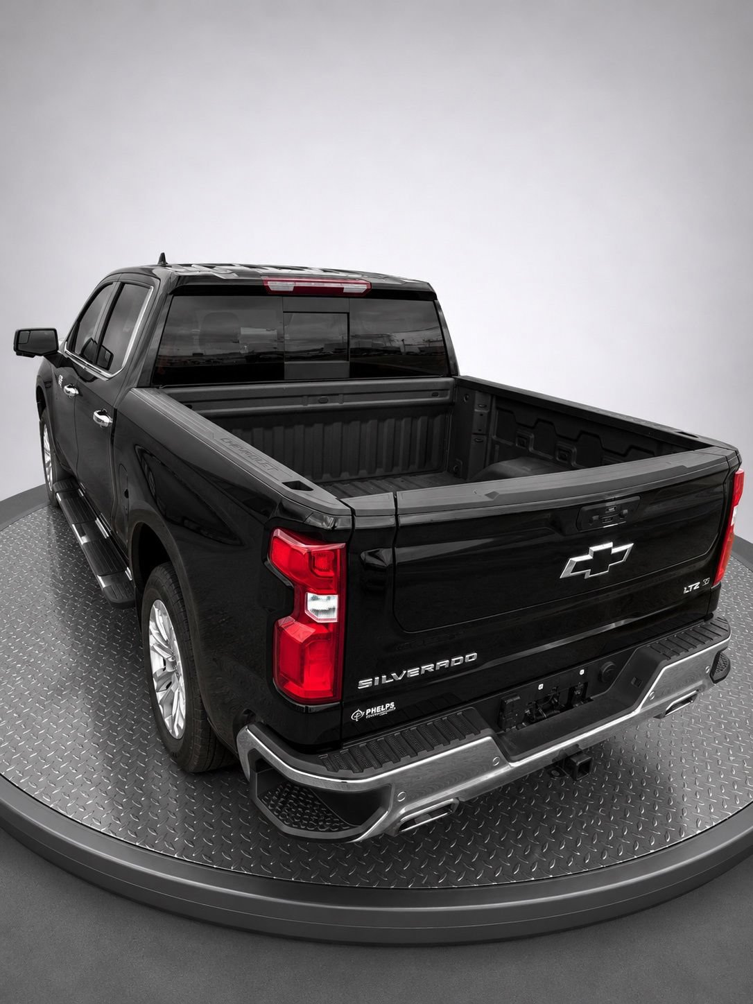 Used 2025 Chevrolet Silverado 1500 LTZ w/ LTZ Premium Package AWD/4WD image 7