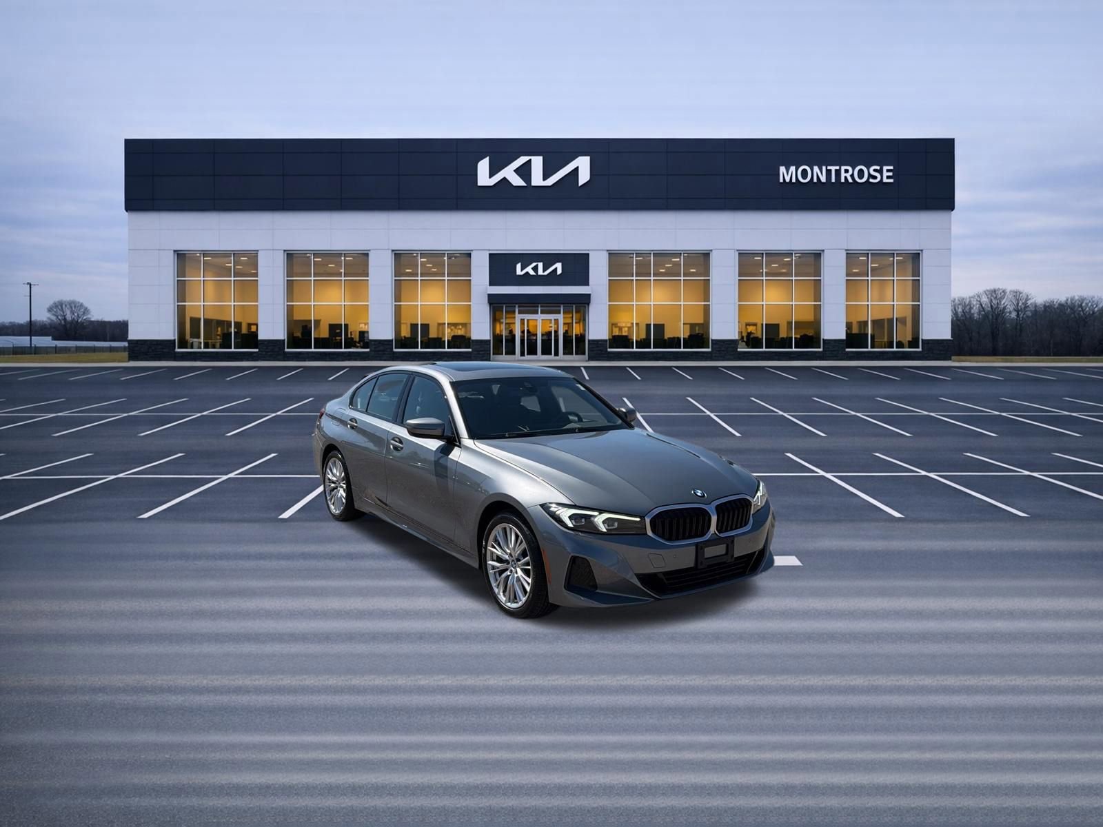 Used 2023 BMW 330i xDrive Sedan AWD/4WD image 3