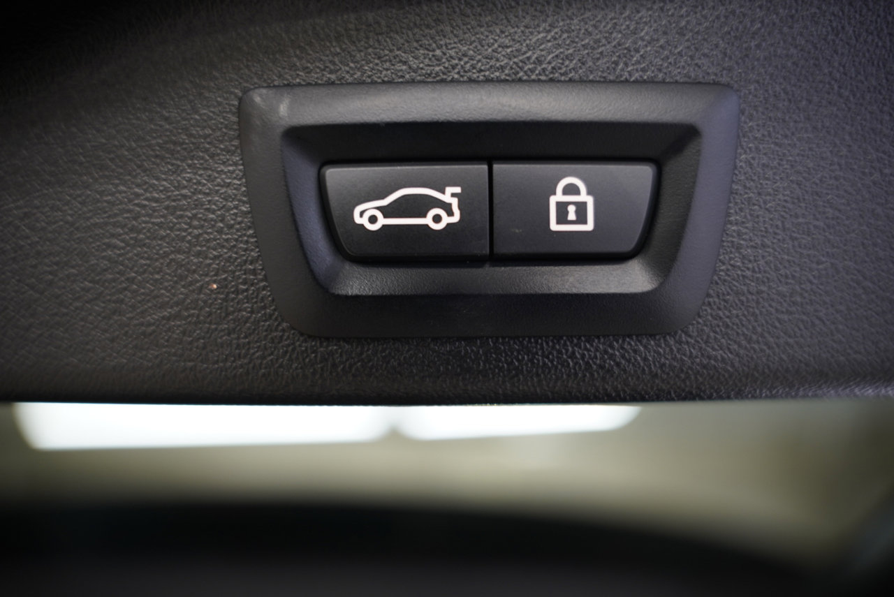 Used 2023 BMW X5 xDrive40i w/ Premium Package image 38