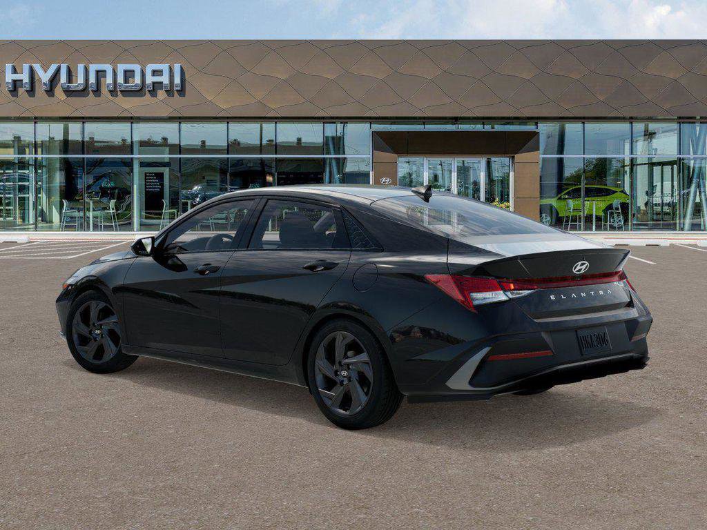 New 2026 Hyundai Elantra Sport image 5