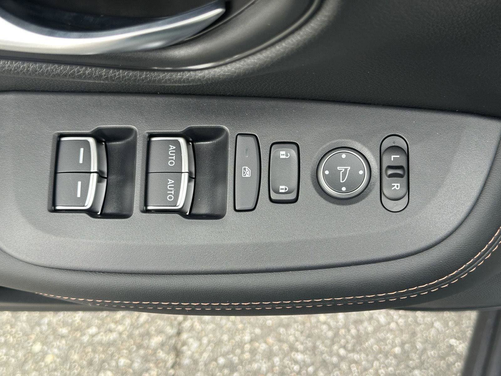 New 2026 Honda HR-V Sport image 12