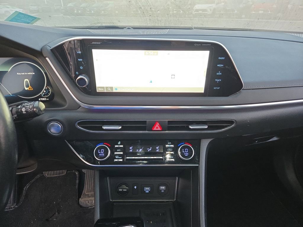 Used 2022 Hyundai Sonata Limited image 15