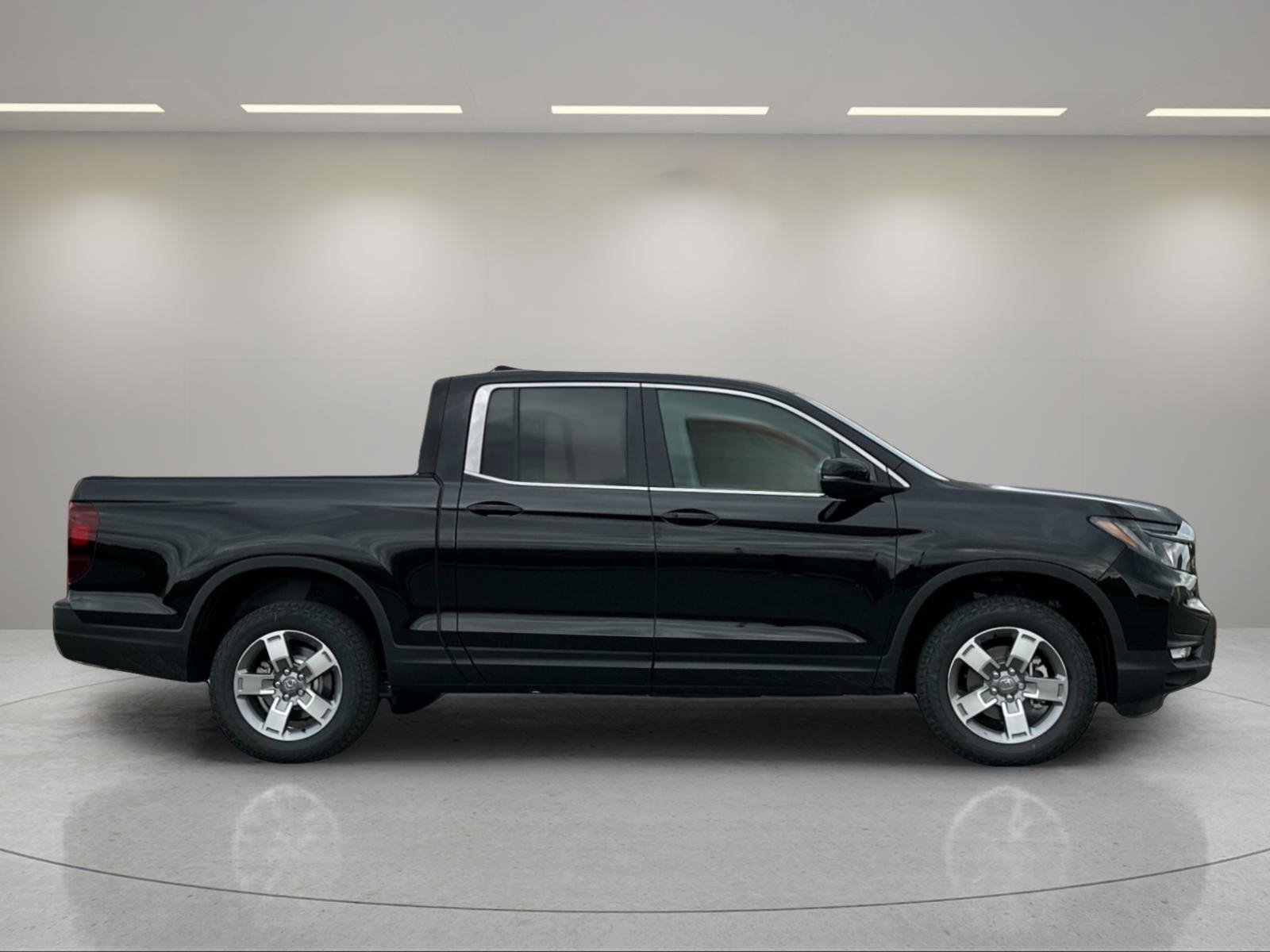 New 2026 Honda Ridgeline RTL image 2