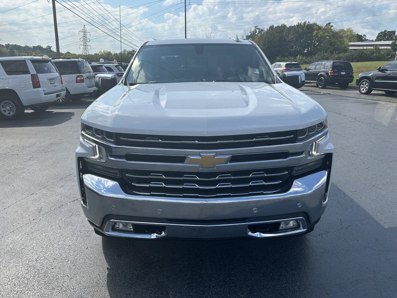 Used 2021 Chevrolet Silverado 1500 LTZ w/ LTZ Convenience Package II AWD/4WD image 7