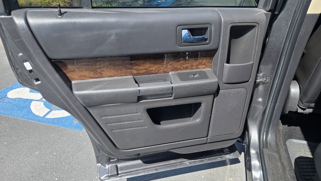 Used 2019 Ford Flex Limited AWD/4WD image 20