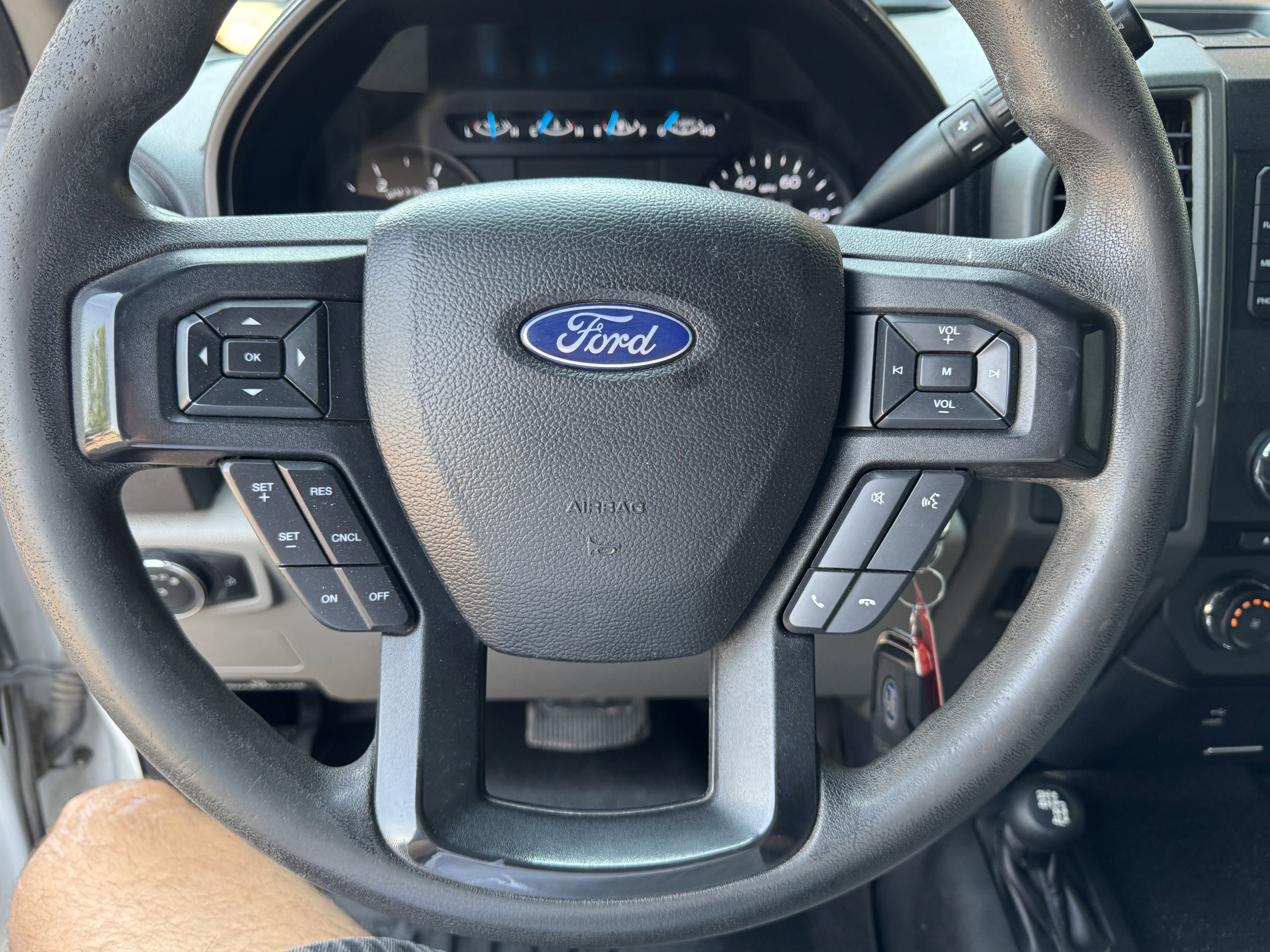 Used 2017 Ford F350 XL w/ Power Equipment Group image 26