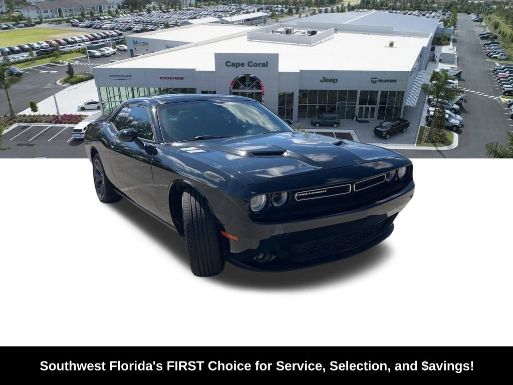 Certified 2018 Dodge Challenger SXT Plus image 2