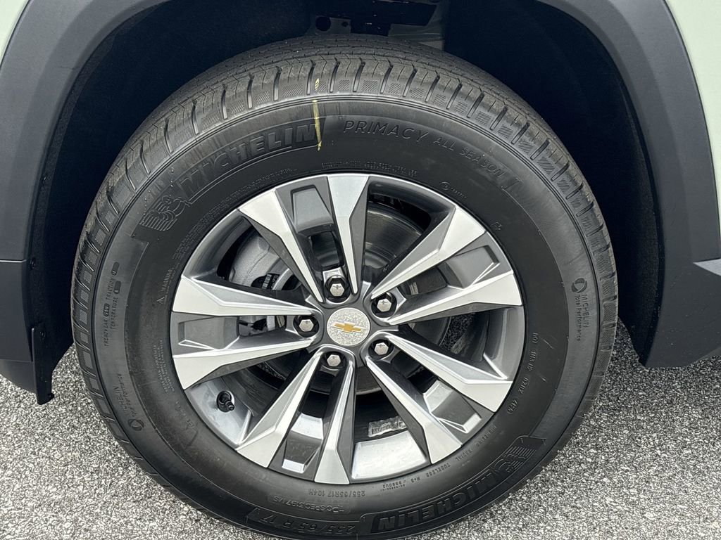 New 2026 Chevrolet Equinox LT w/ Convenience Package II image 33