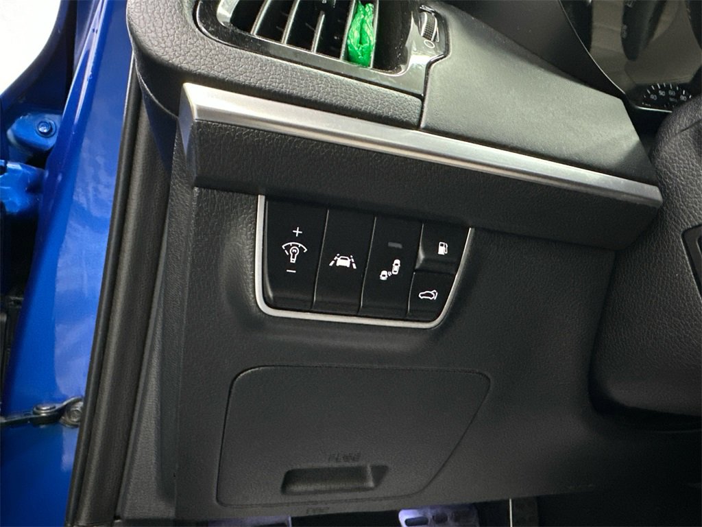 Used 2018 Kia Stinger GT2 image 33